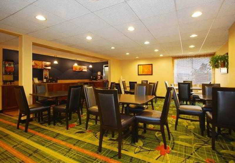 Fairfield Inn - photo 21
