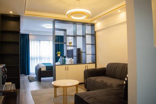 Alina Ridge Wonders Apartments