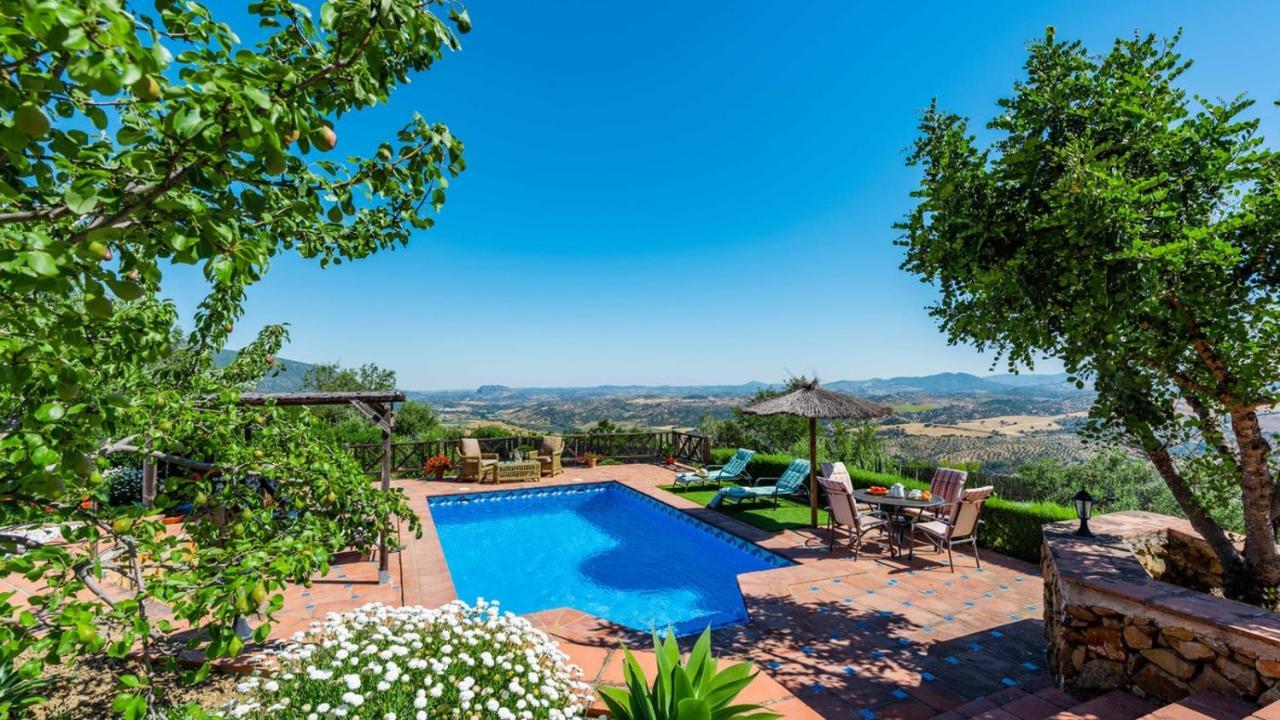 Casa La Buhardilla del Gastor by Ruralidays — 4-Star Luxury Hotel in El Gastor, Spain
