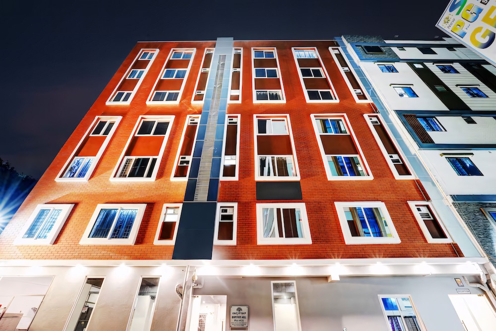 Rg Suites Ec Ii - last minute hotel in Bengaluru