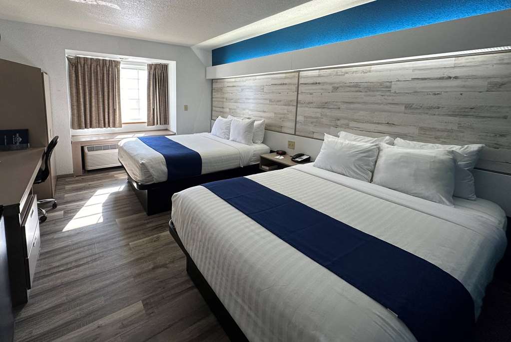 Microtel Inn & Suites by Wyndham Tomah - photo 10
