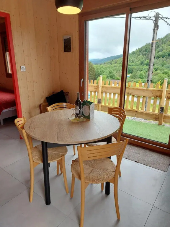 2 Chalets for 4 People in Saint-Maurice-Sur-Moselle, France