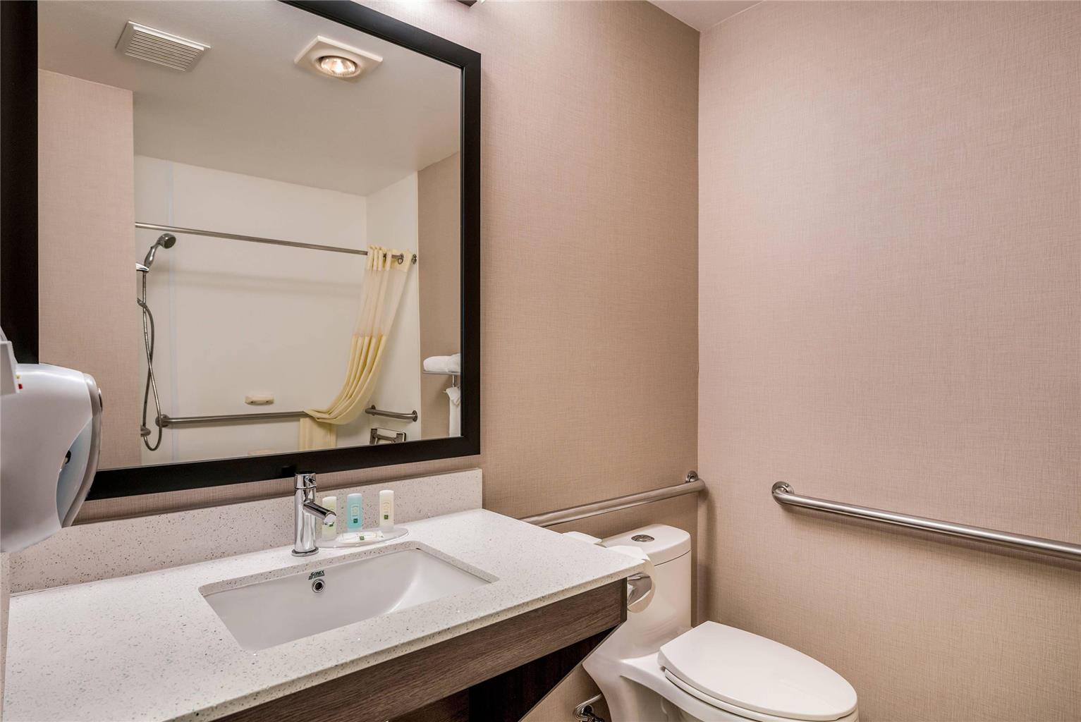 Quality Inn & Suites Missoula Westside - photo 10