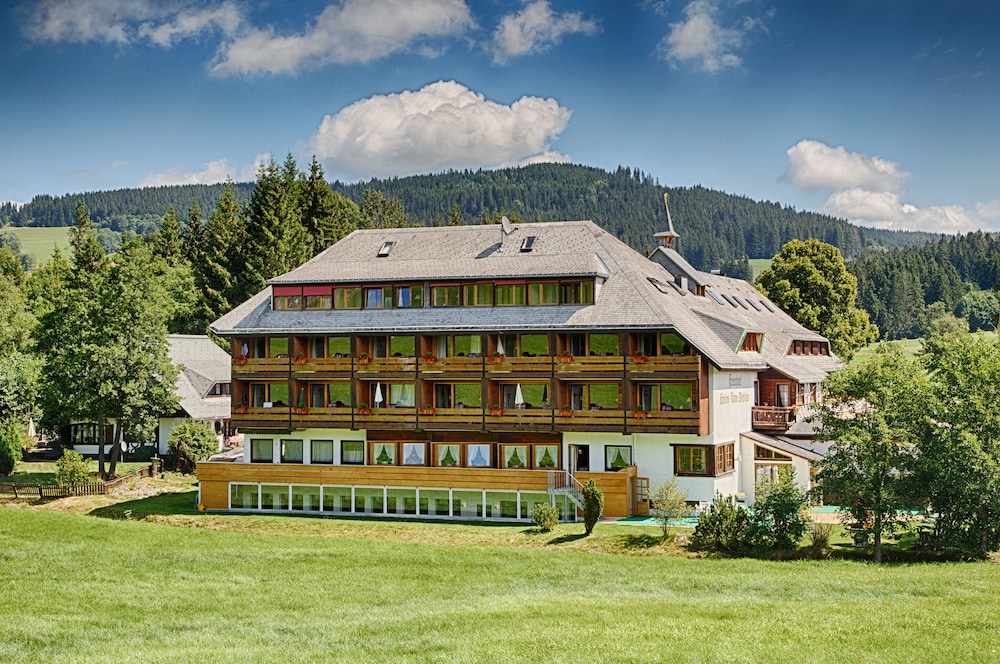 Kaisers Tanne Premium Alles Inklusive Hotel — hotel in Breitnau