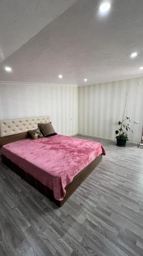 Big Flat In Batumi