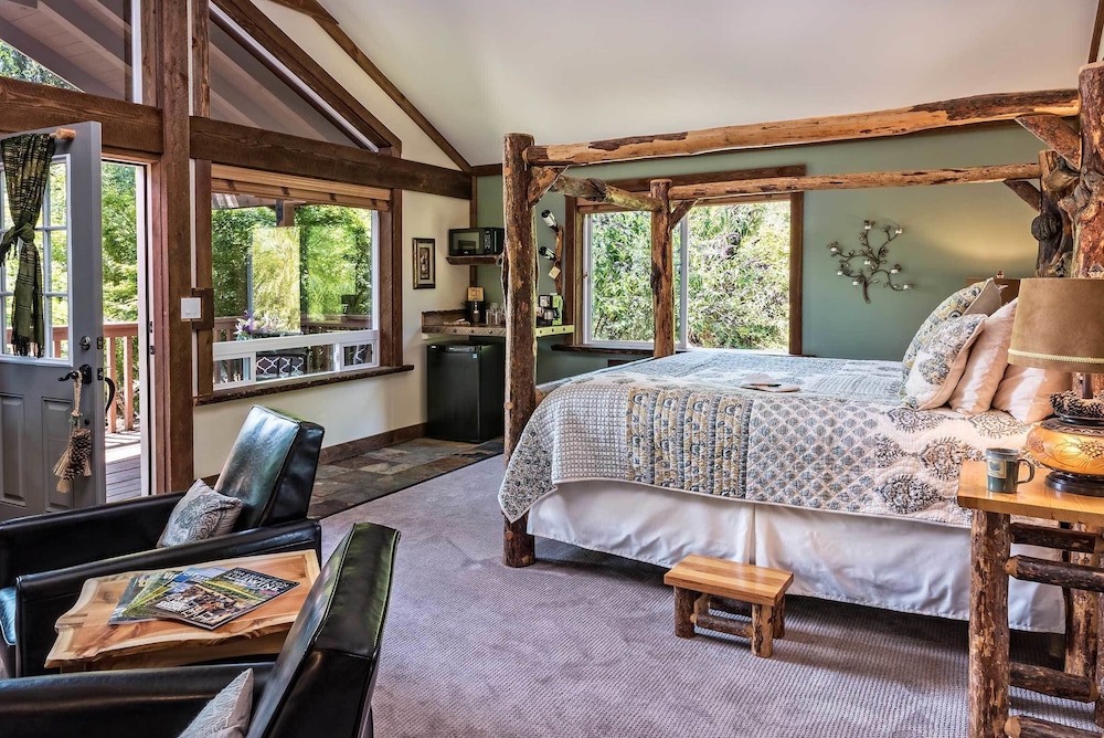 Carson Ridge Luxury Cabins - photo 14