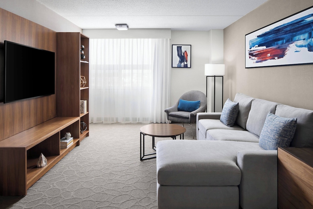Delta Hotels by Marriott Green Bay - photo 21