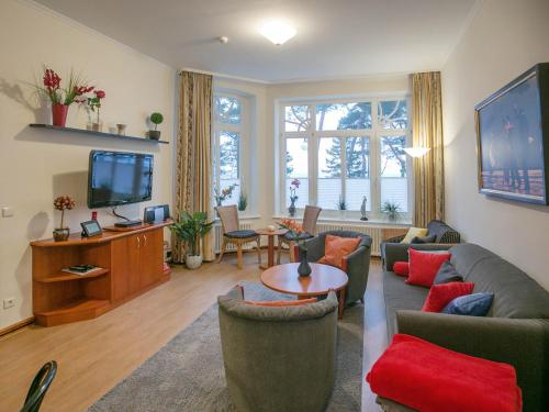 Strandvillen Binz Ferienwohnung mit Meerblick und 2 Schlafzimmern SV 703 — 4-Star Luxury Hotel in Ostseebad Binz, Germany
