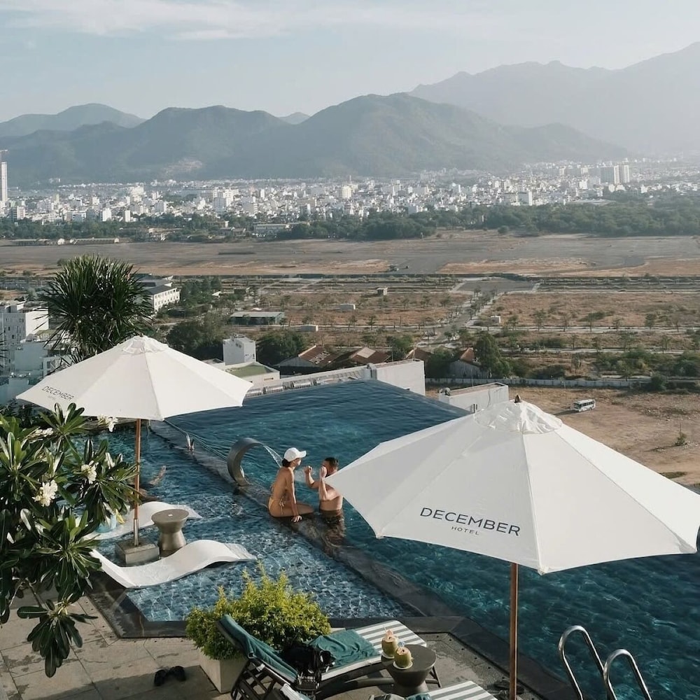 December - carbon neutral hotel in Nha Trang