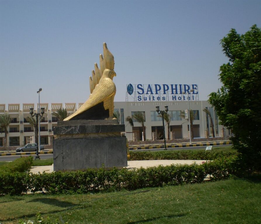 Sapphire Resort - carbon neutral hotel in Hurghada