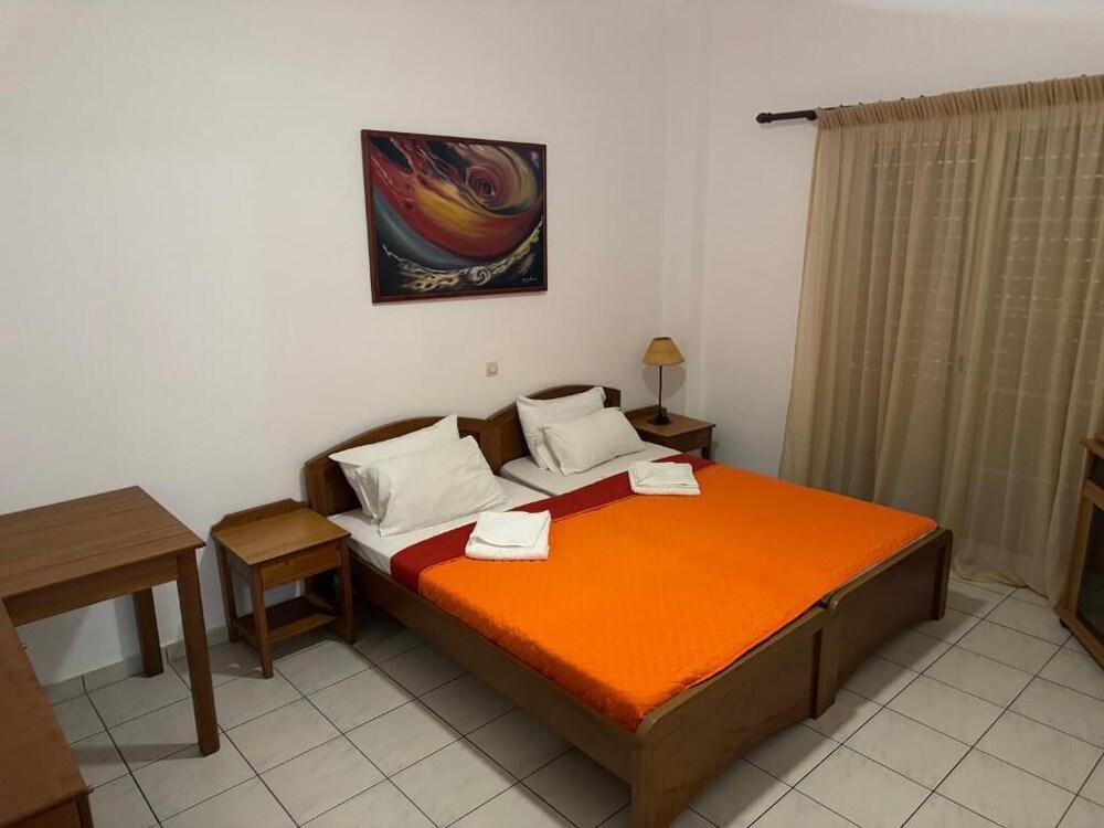 La Ruche Chaillac - carbon neutral hotel in Chaillac