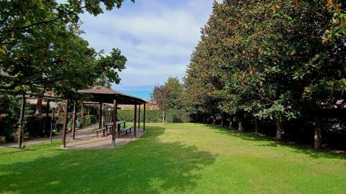 Pit stop in Villa nel Verde a Roma Aeroporto di Ciampino — 5-Star Luxury Hotel in Rome, Italy