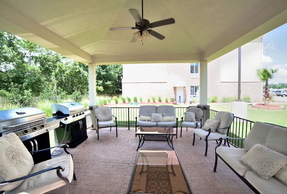 Candlewood Suites Alexandria by IHG - photo 30
