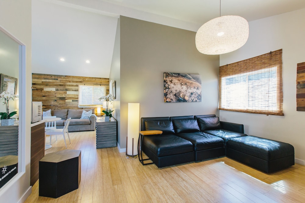 Inn at Moonlight Beach - photo 50