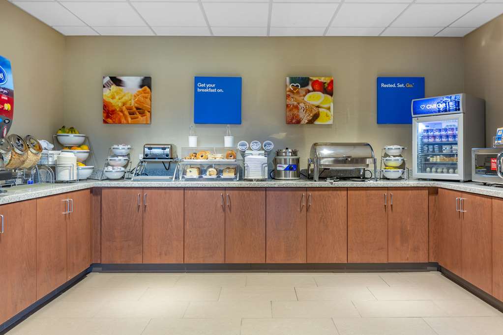 Comfort Inn & Suites Boise Airport - photo 48