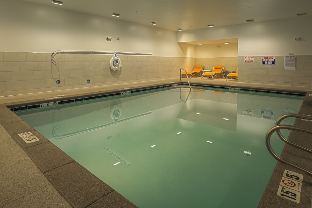 Holiday Inn Express & Suites Boise Airport by IHG - photo 13