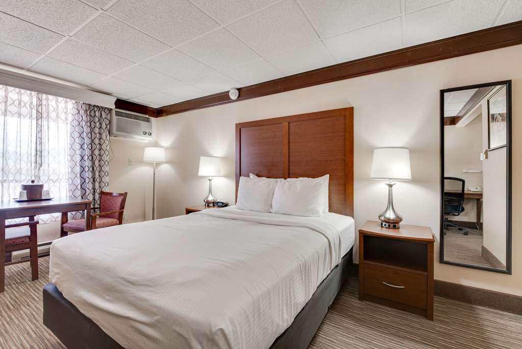 Best Western Movie Manor - photo 22