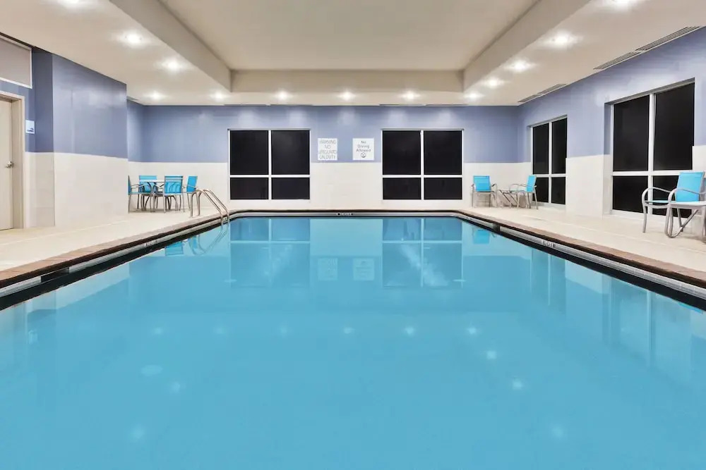 Holiday Inn Cartersville - photo 11