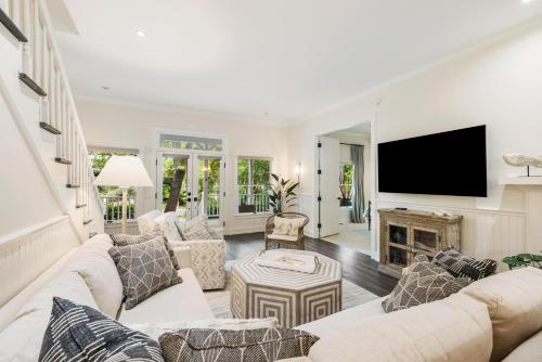11 Atlantic Beach Court by Akers Ellis Rentals — 4-Star Luxury Hotel in Kiawah Island, United States