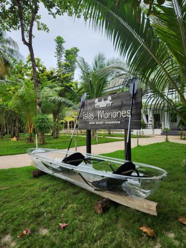 Islas Moriones Beach Resort — 4-Star Luxury Hotel in Santa Cruz, Philippines