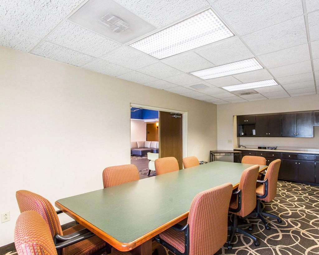 Comfort Suites Cookeville - photo 38