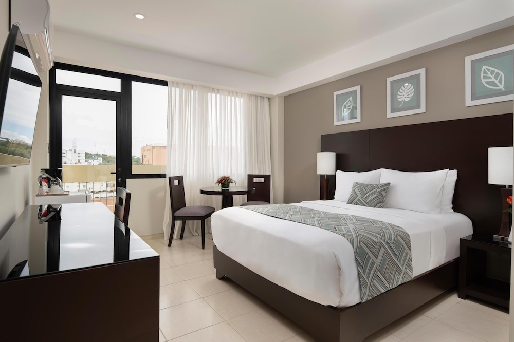 Centro Plaza Hodelpa — hotel in Santiago De Los Caballeros