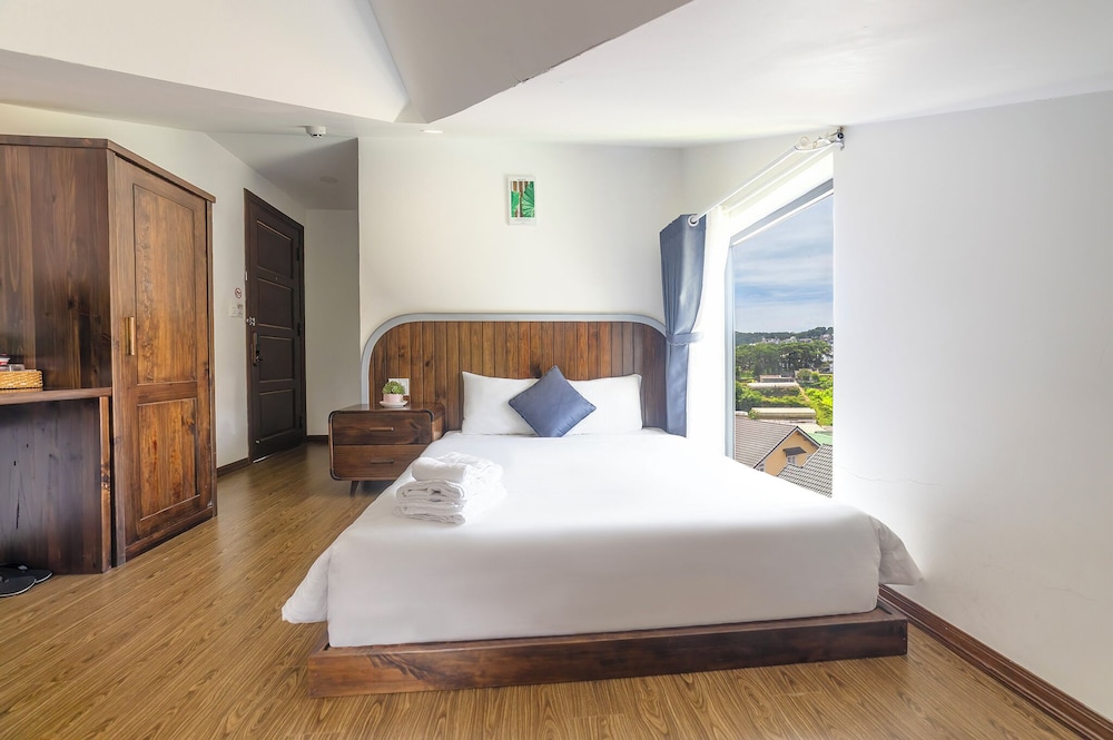 Mega Sky Dalat Hotel — Da Lat — photo 2