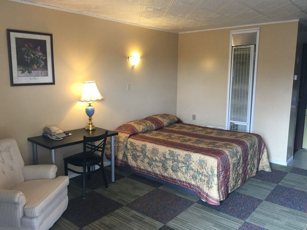 Hillcrest Motel — Manning — photo 5