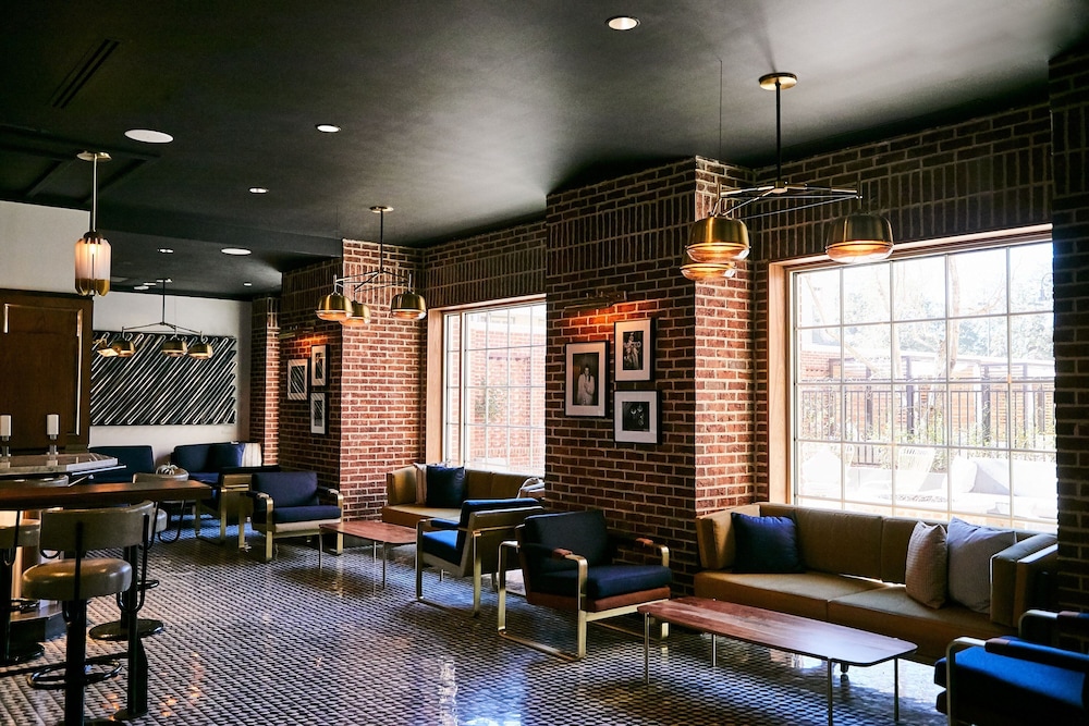 The Alida Savannah a Tribute Portfolio Hotel - photo 7