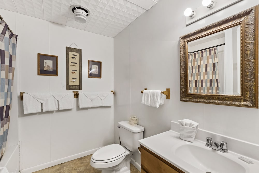 Thunderbird Resort & Event Center - photo 142