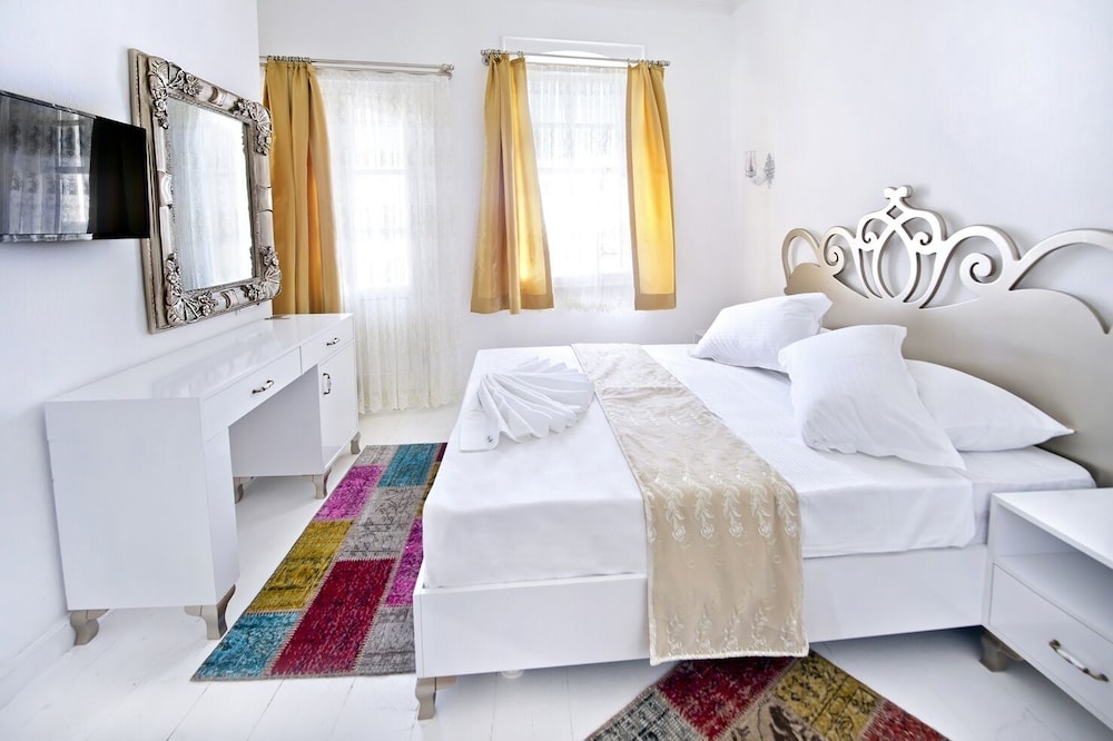 Urla Pier Hotel Special Class — Urla — photo 4