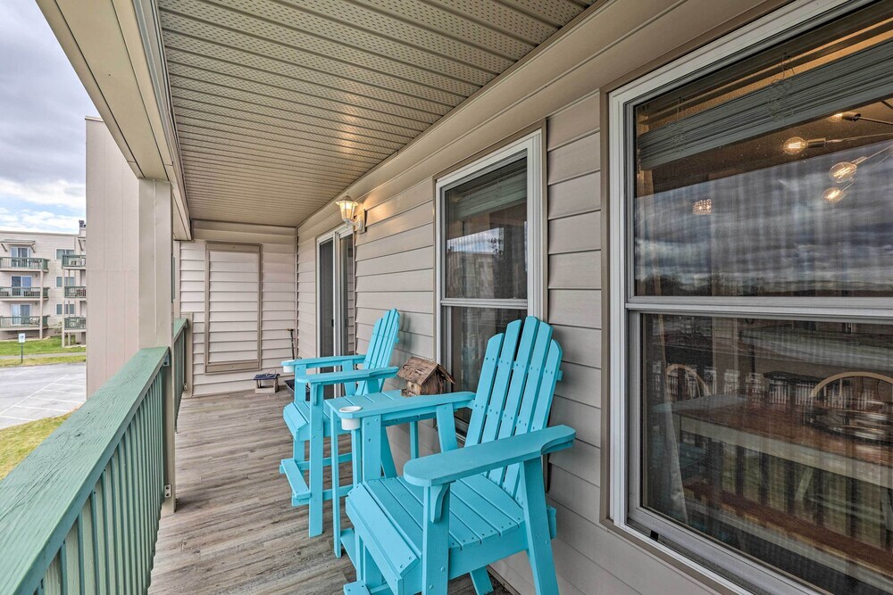 2 Mi to Skiing Resort Style Beech Mountain Condo - photo 12