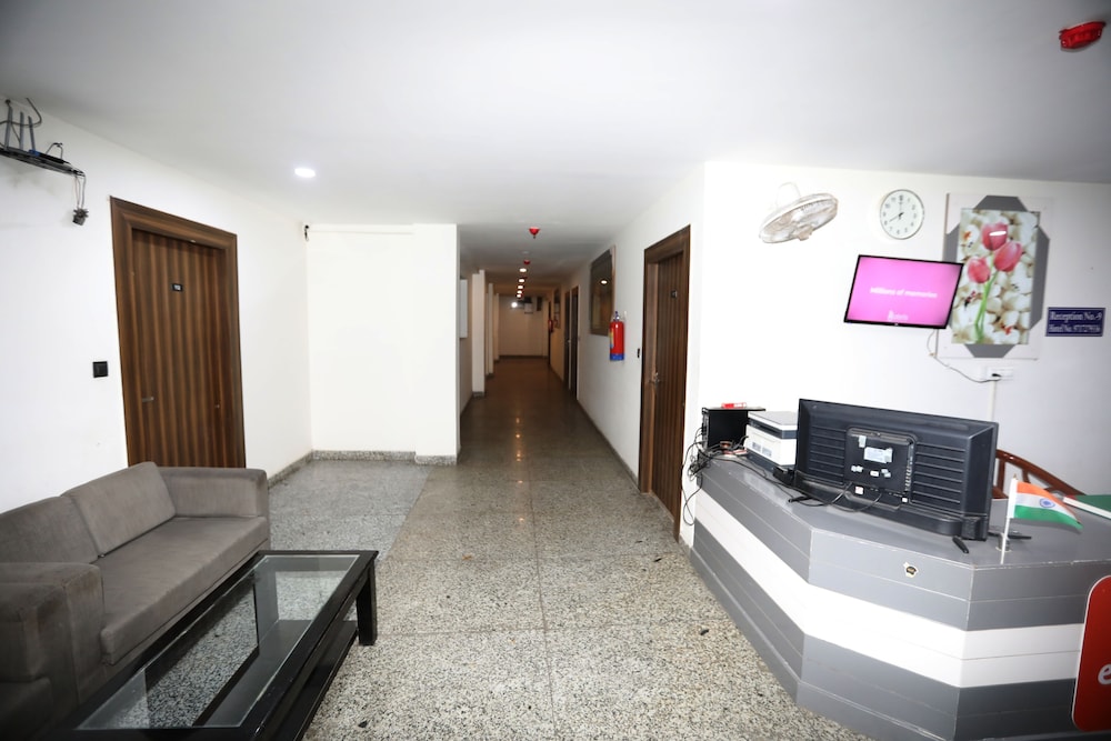 Hotel Noida Grand — Noida — photo 5