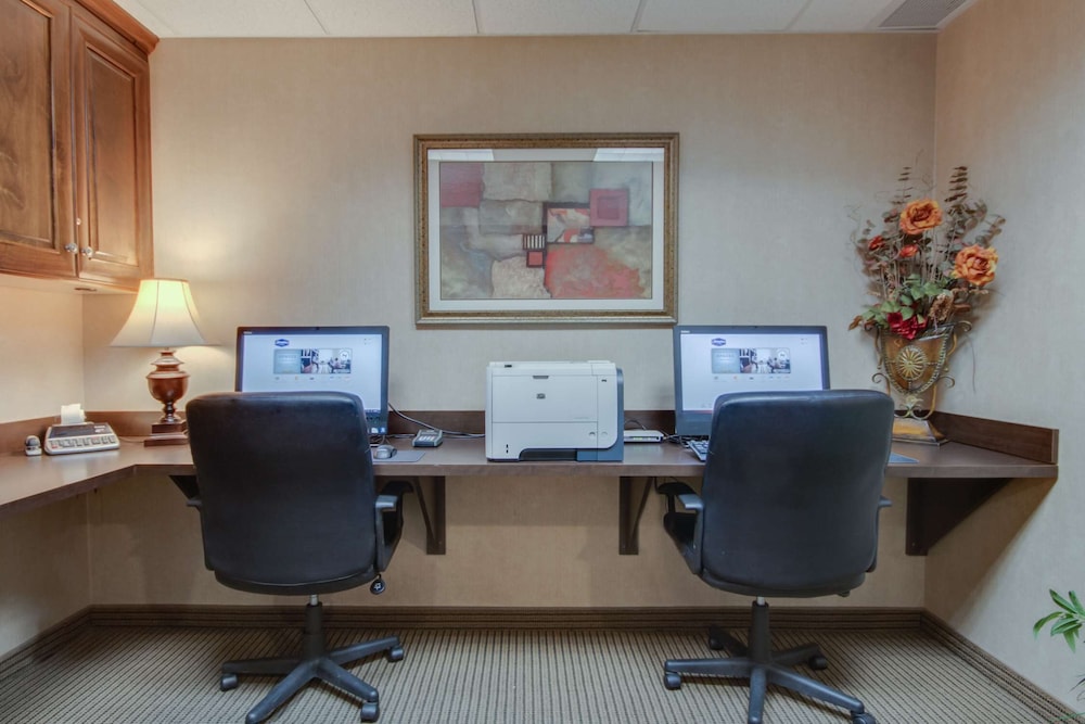 Hampton Inn & Suites Las Cruces I 25 - photo 30