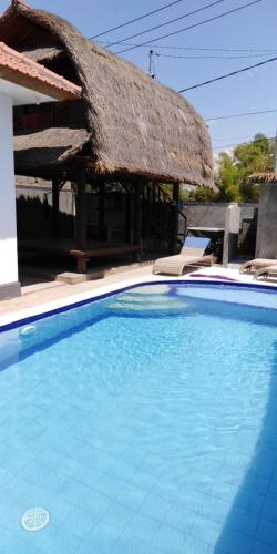 Izaac's Bed & Breakfast — 4-Star Luxury Hotel in Lovina, Indonesia
