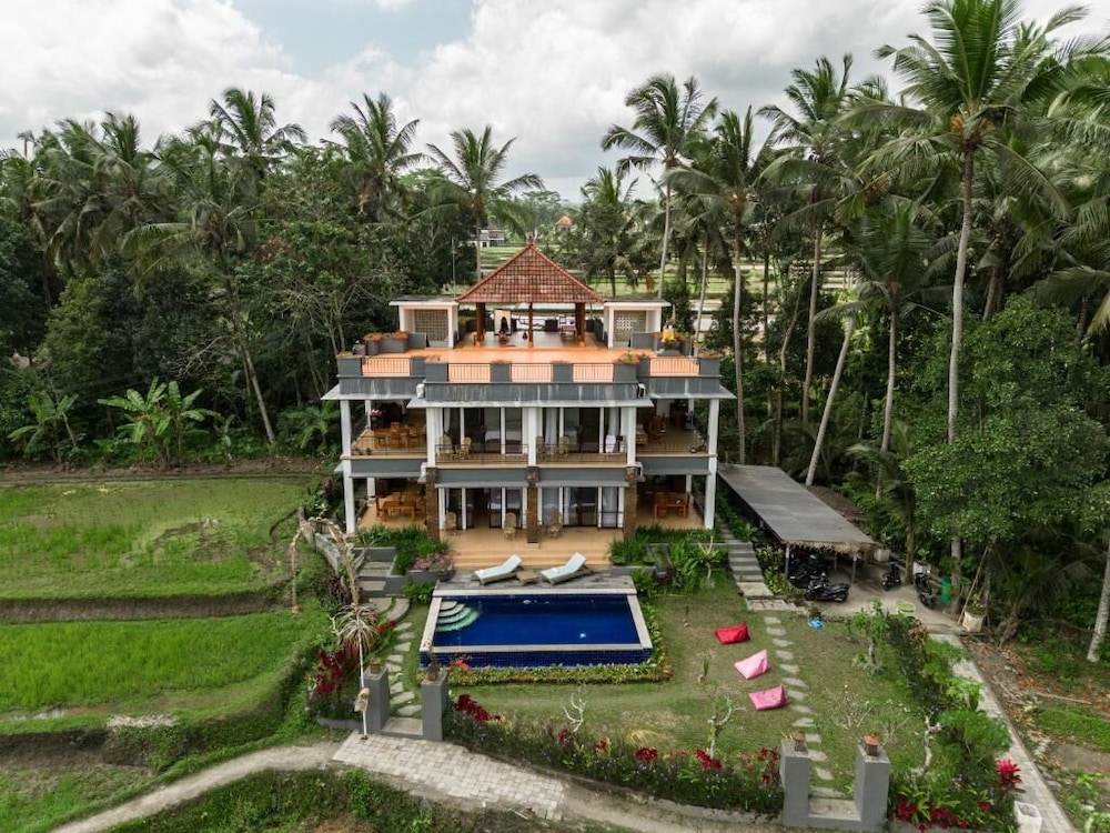 Adhidrawa Ubud - carbon neutral hotel in Ubud