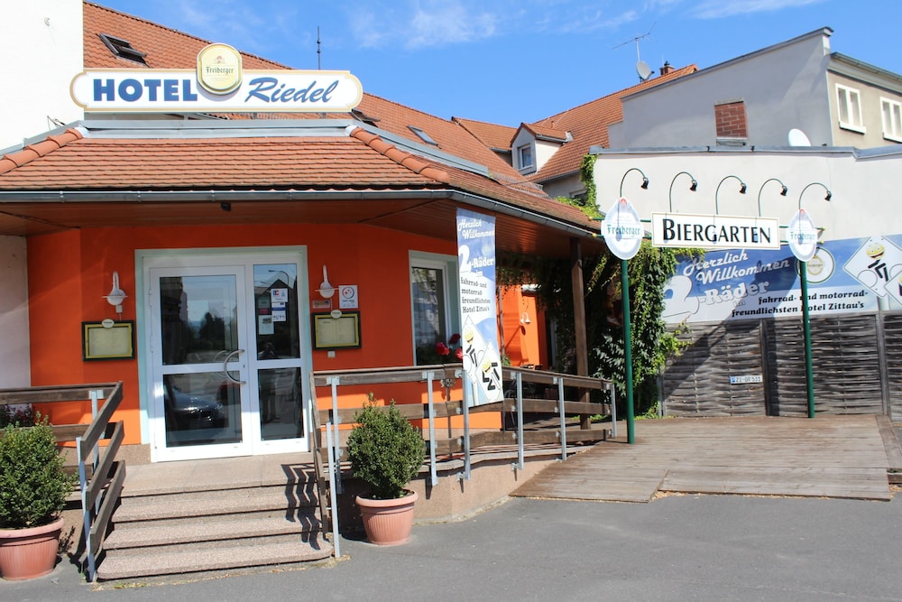 Hotel Riedel — hotel in Zittau
