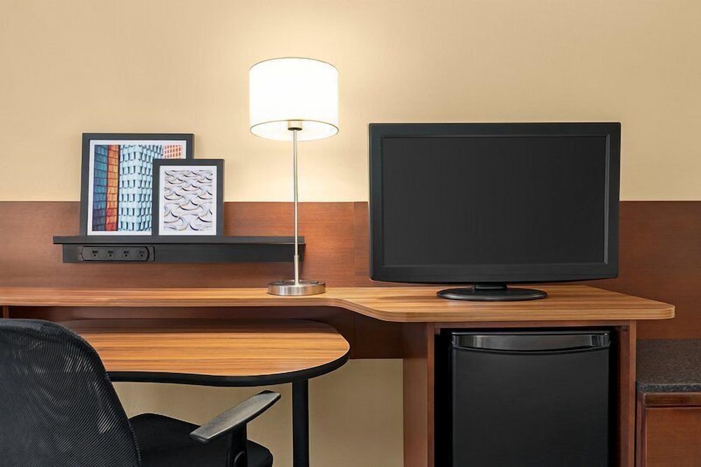 Fairfield Inn by Marriott Philadelphia Airport - photo 6