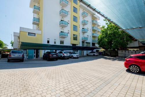 Hotel Atlas — hotel in Alba Adriatica