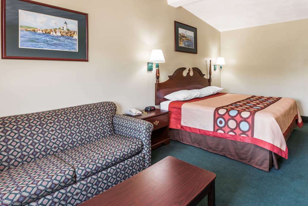 Super 8 by Wyndham West Greenwich Providence - photo 11