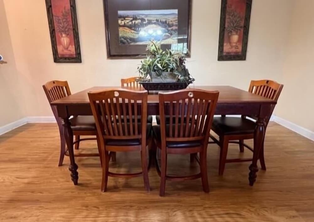 3 Bed 2 Bath Condo Tuscana Resort 3 Bedroom Condo by RedAwning - photo 28