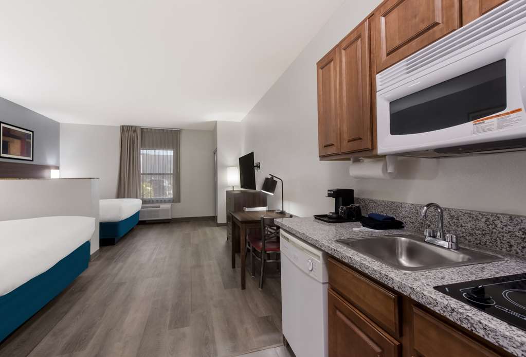 MainStay Suites Extended Stay Hotel Casa Grande - photo 25