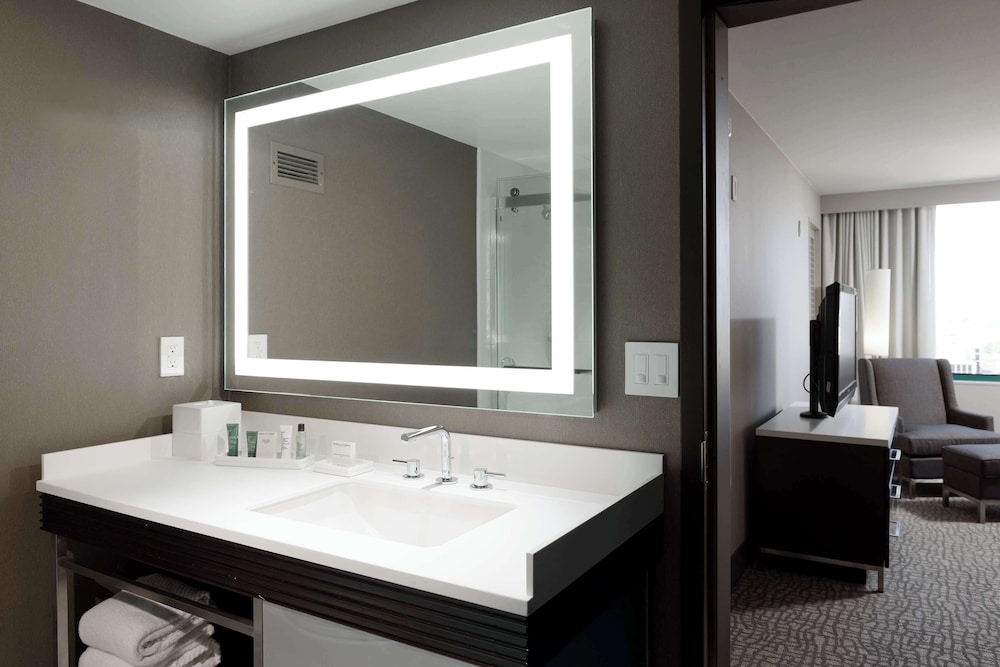 Hilton Woodland Hills Los Angeles - photo 31