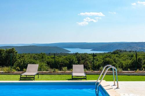 Villa Elysium — 4-Star Luxury Hotel in Jadranovo, Croatia