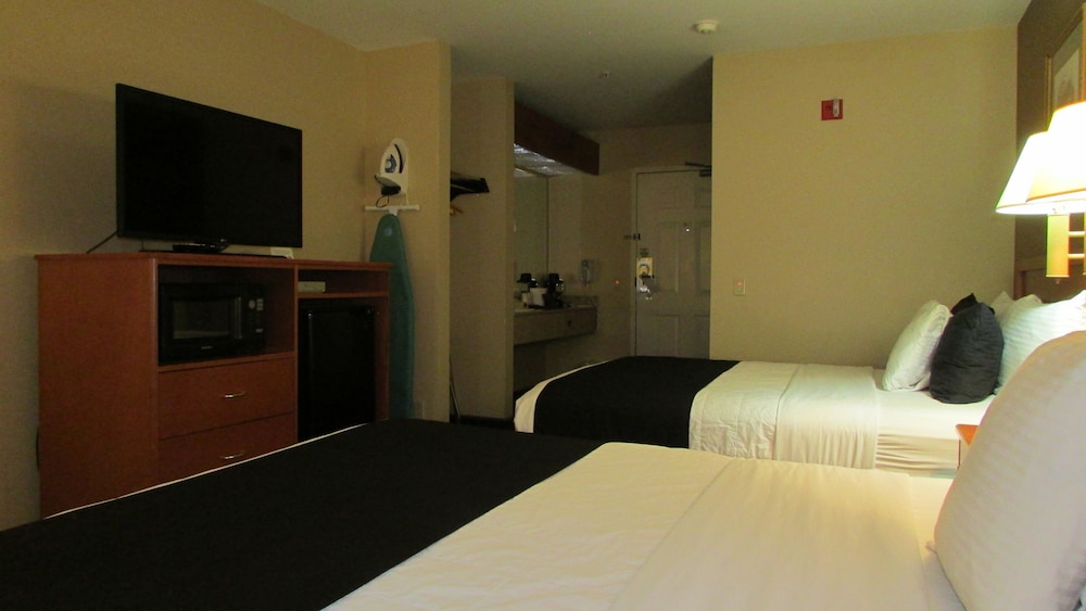 FairBridge Inn & Suites Leavenworth - photo 7
