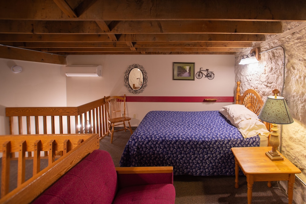 Stone Mill Hotel & Suites - photo 42