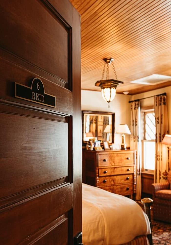 Deer Mountain Inn - photo 23