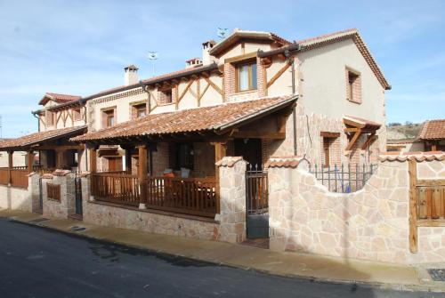 Casas Rurales Hoces del Duratón — hotel in Carrascal Del Rio
