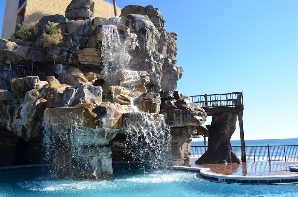 Days Inn by Wyndham Panama City Beach Beachfront Resort - photo 47