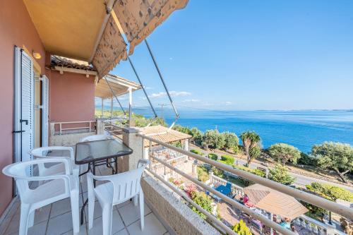Stefanos place Apartment Sea View — 4-Star Luxury Hotel in Corfu, Greece